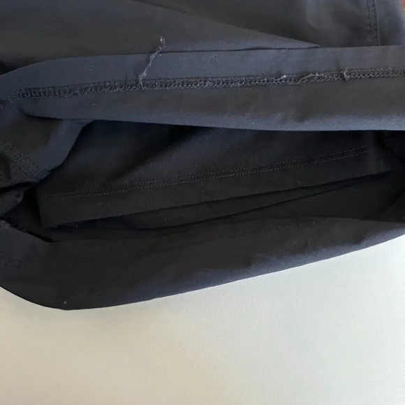 Fabletics The Franchise Short Men's L Light Black Activewear Quick Drying - Picture 5 of 7